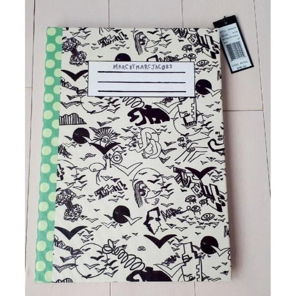 MARC by Marc Jacobs White Doodle  Dots Notebook iPad Air Hard Case - Picture 2 of 3